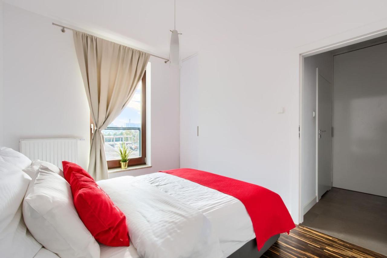 Incity Residence Варшава Экстерьер фото