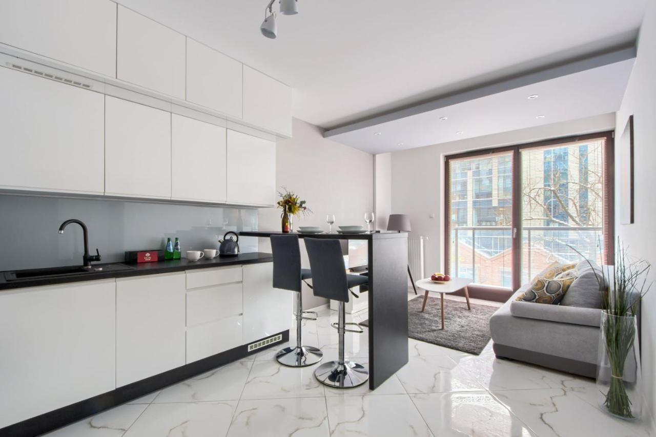 Incity Residence Варшава Экстерьер фото