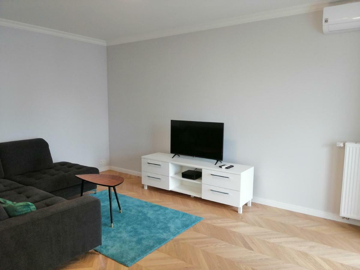 Incity Residence Варшава Экстерьер фото
